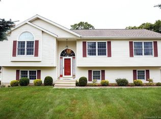 36 Hoinski Way, Ansonia, CT 06401