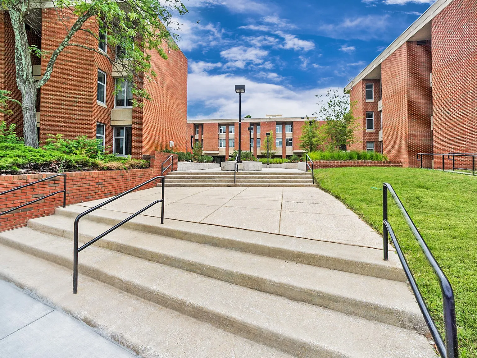 14-M Abrams Hall Senior — Photo 3