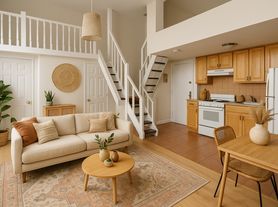 135 Waverly Pl