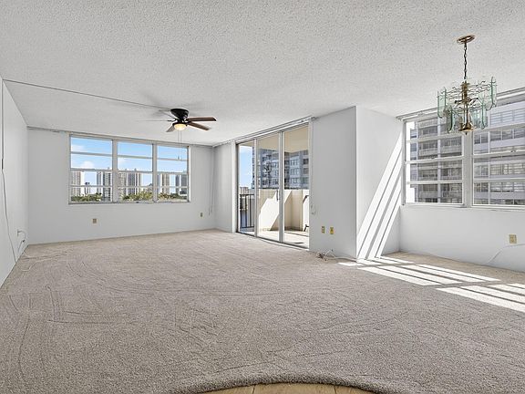 3rd image of 2750 NE 183rd Street #911
