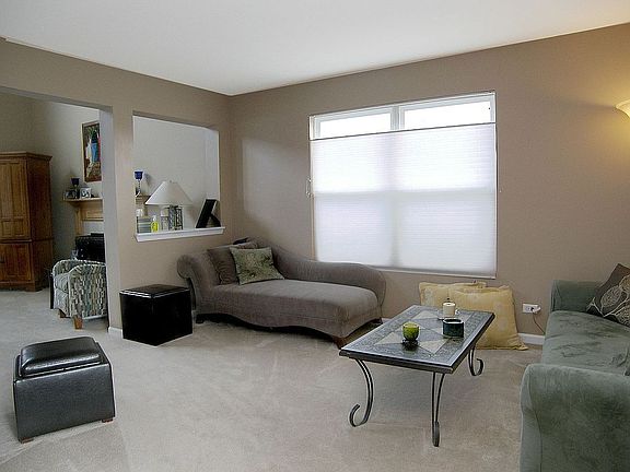 4th image of 717 Kelley Dr