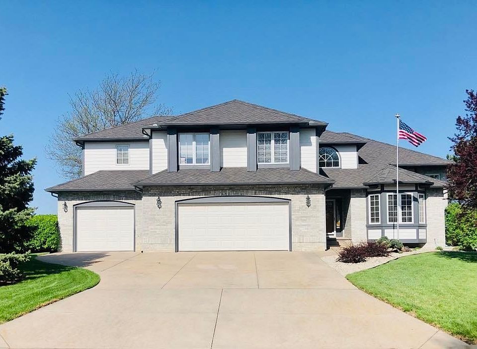 1st image of 2007 Circle Lake Dr