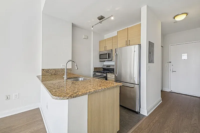 125 West 31st Street — Photo 3