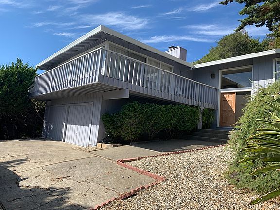 4th image of 10 Egret Ct
