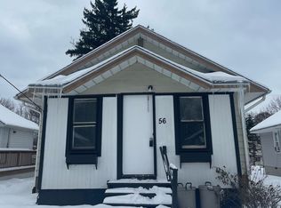 56 Kemp St, Pontiac, MI 48342