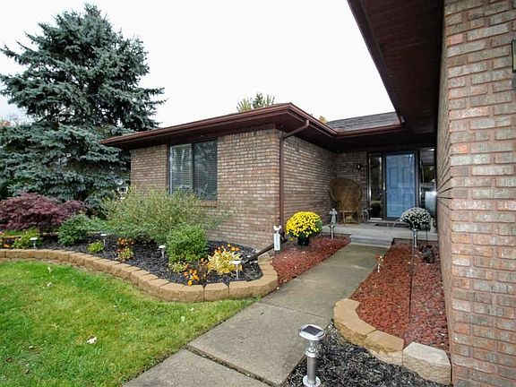 2nd image of 48361 Mallard Dr