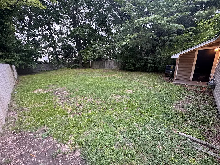 504 Ford Rd — Photo 11