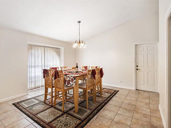 Home For Sale In Sugar Pond Manor