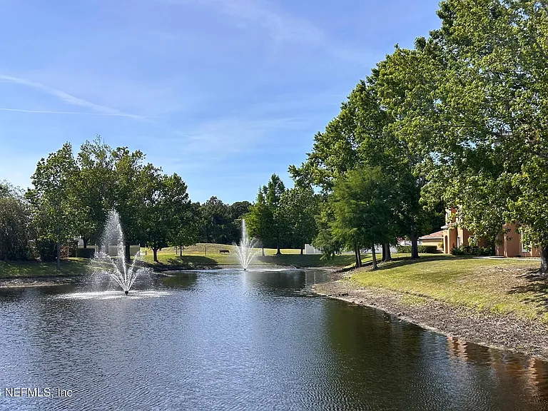 610 Fairway Dr #207 — Photo 45