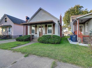 425 7th Ave N, Clinton, IA 52732