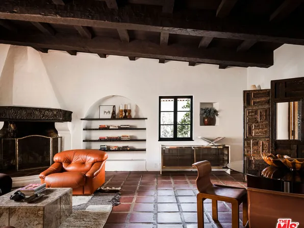 244 Marguerita Ln, Pasadena, CA 91106