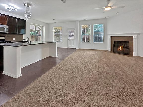 3rd image of 2247 Brown Oak Dr