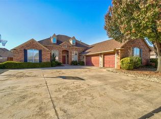 2325 Renwick Ave, Oklahoma City, OK 73128