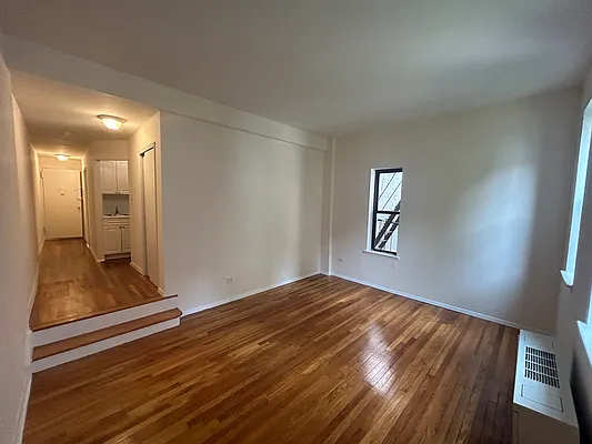 Rented by Immac Realty | media 25