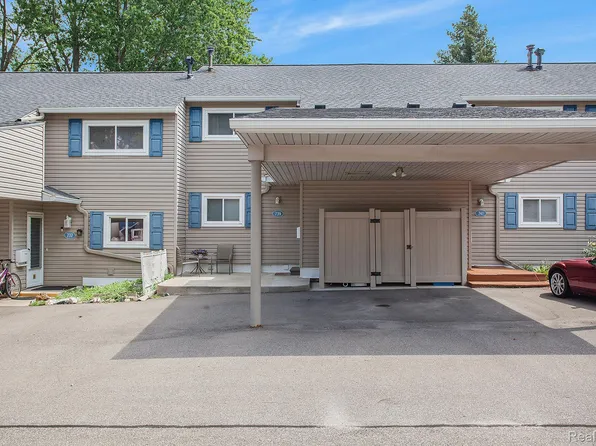 739 Kirts Blvd, Troy, MI 48084