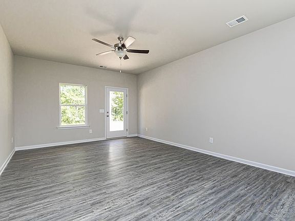 3rd image of 1234 Anna Ln #8U1MAN