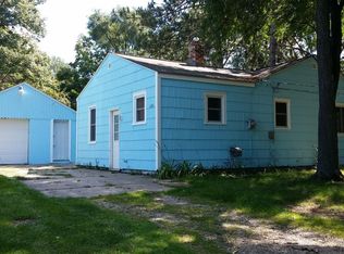 3260 Alco Dr, Waterford, MI 48329
