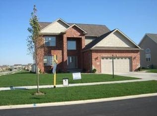 10337 Trevino St, Crown Point, IN 46307