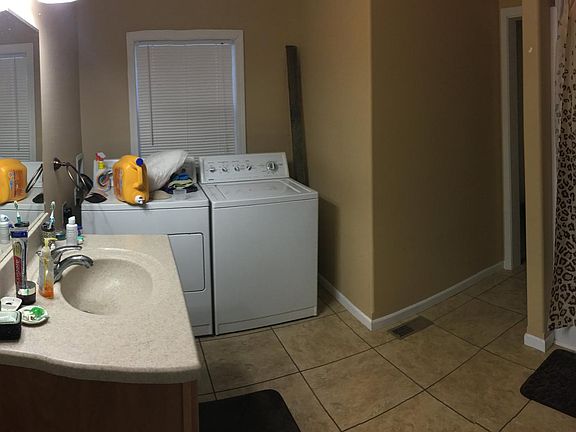 4th image of 312 S Chauncey St #5