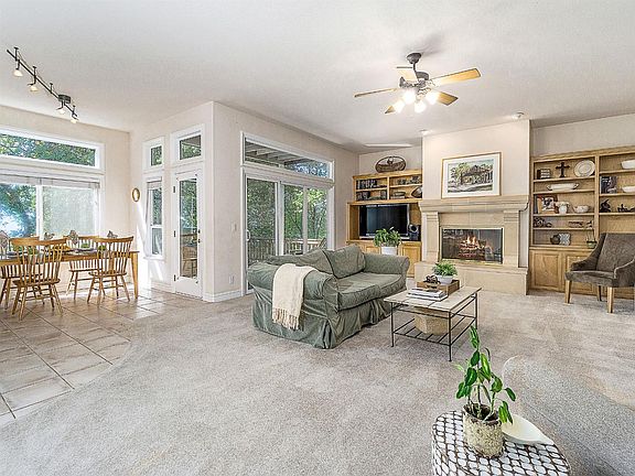 3rd image of 3334 Knollridge Dr