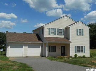 574 Russell Springs Dr, Lynchburg, VA 24501