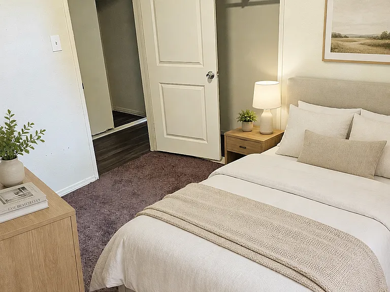 6641 Mitad Ct — Photo 13