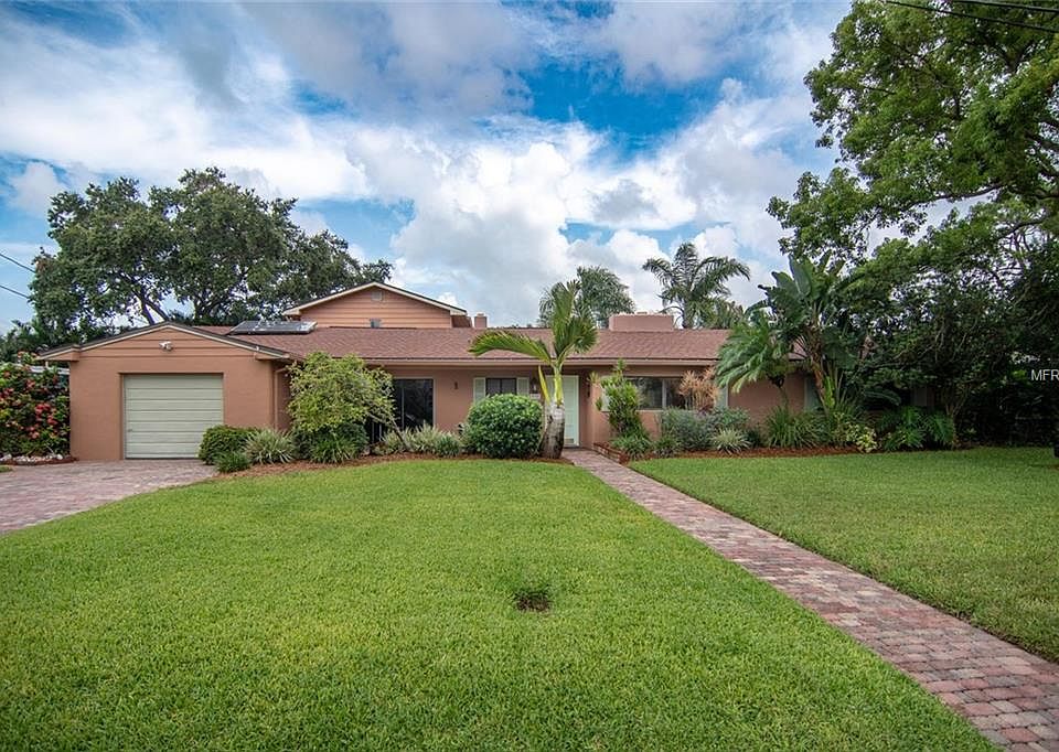 1st image of 7958 Garden Dr N