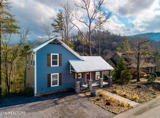 194 Cold Springs Trce, Townsend, TN 37882