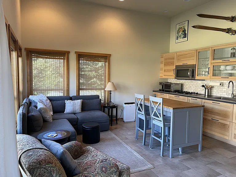 160 Mountain Lake Ln — Photo 7