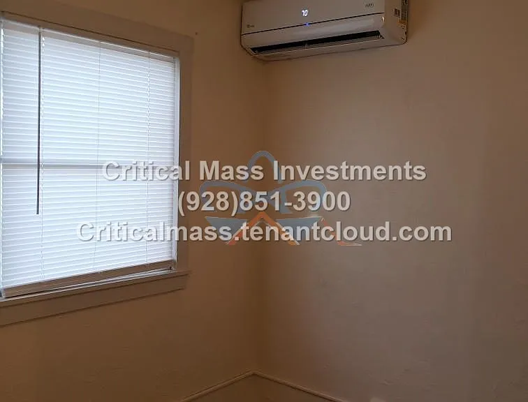 405 W Oak St #G — Photo 14