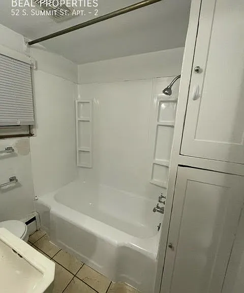 52 S Summit St #2 — Photo 5