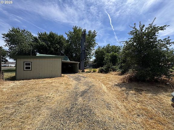 2nd image of 316 SW 22nd St