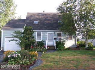 471 Reitter St, Stratford, CT 06614
