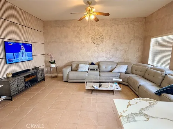7590 Fairway Dr, Yucca Valley, CA 92284