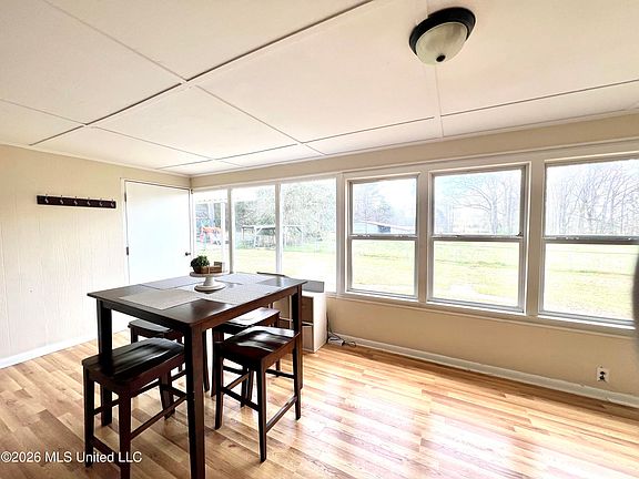 3rd image of 7071 Hamp Lea Rd