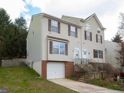 393 Juliet Ln, Westminster, MD, 21157