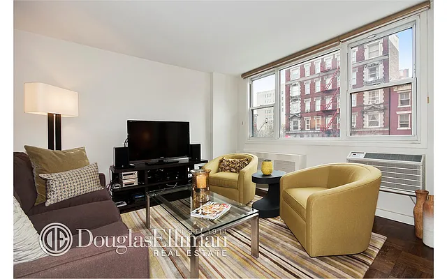 Sold by Douglas Elliman | media 7
