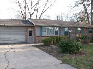 642 Tucker Dr, Saint Joseph, MI 49085