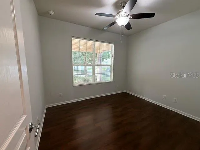 7622 Colbury Ave — Photo 19