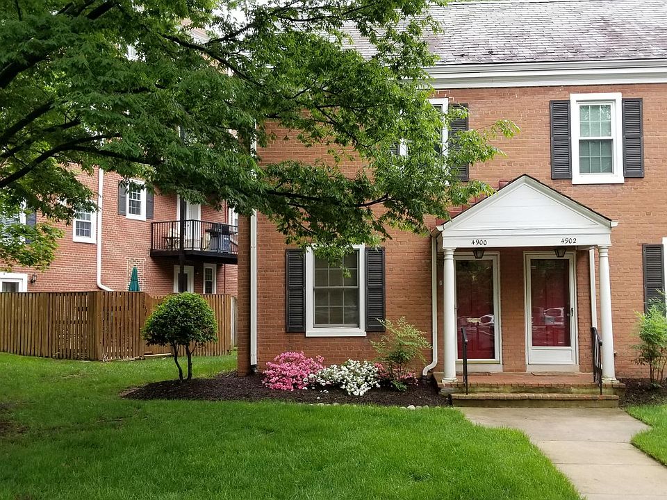 Fairlington townhouse