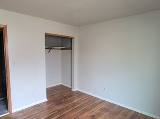 4635 S 23rd St APT 10, Milwaukee, WI 53221