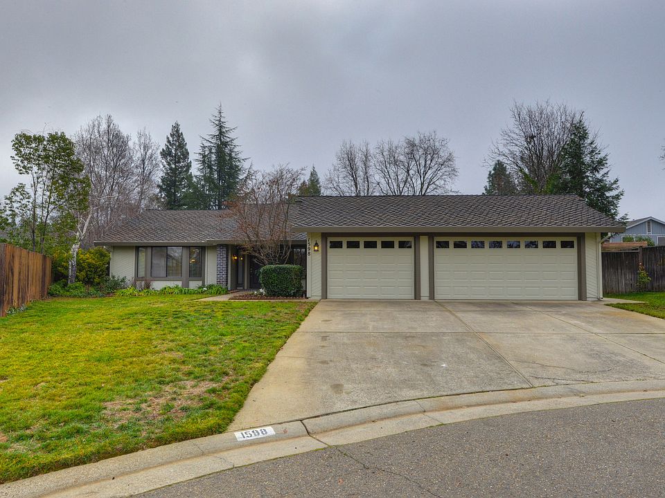 1st image of 1598 Normanton Pl