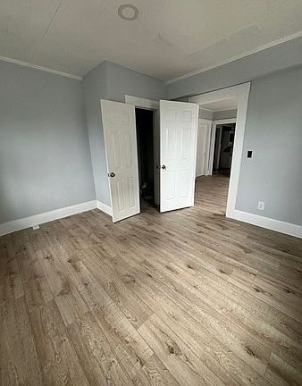 5th image of 9 Winthrop St