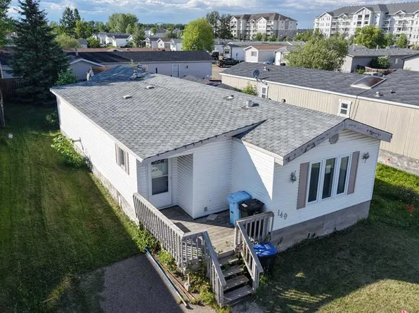 149 SE Clausen Cres, Wood Buffalo, AB T9K 2H8