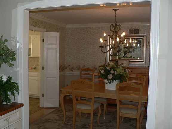 Dining Room 2