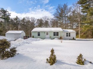 179 Tremont St, Carver, MA 02330