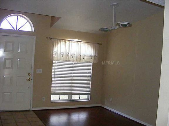 4th image of 2324 Tioga Dr