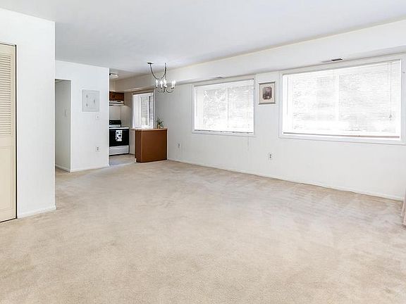 2nd image of 3342 S 28th St APT 204
