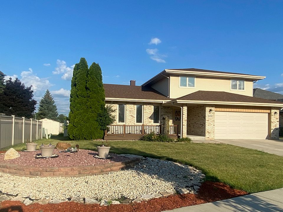 1st image of 16242 S Bormet Dr