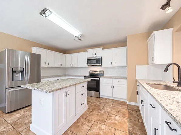 5714 DHAKA VW, San Antonio, TX 78250